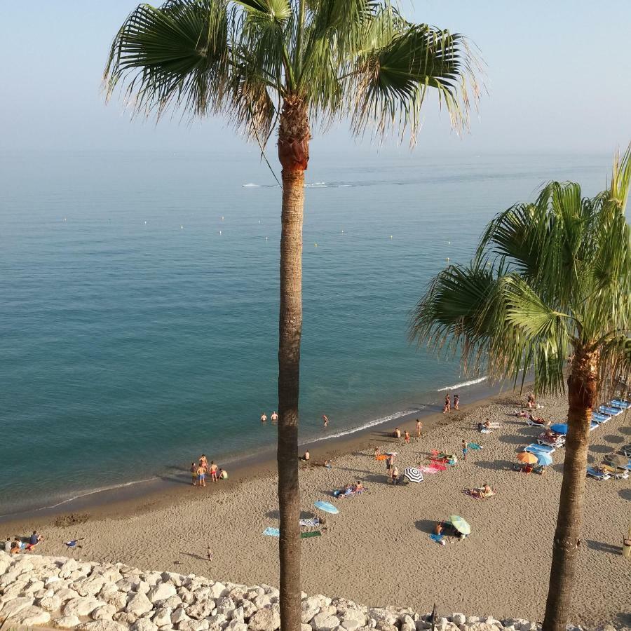 Sea Front Studio With Spacious Balcony Santa Clara ตอร์เรโมลิโนส ภายนอก รูปภาพ