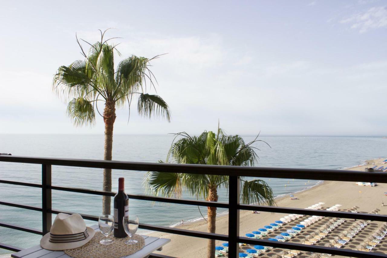 Sea Front Studio With Spacious Balcony Santa Clara ตอร์เรโมลิโนส ภายนอก รูปภาพ